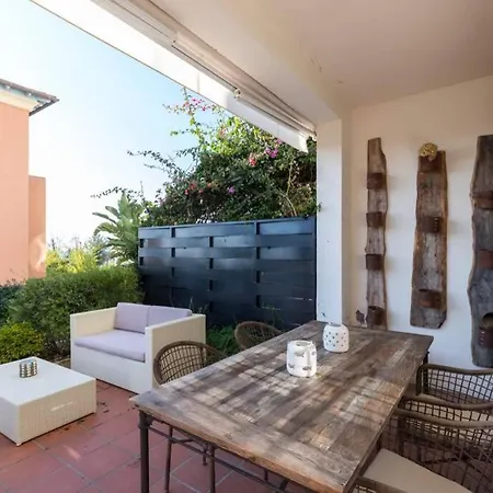 Daire Rocky - Luxury 3br In Liberty Villa.pool,garden,wifi *